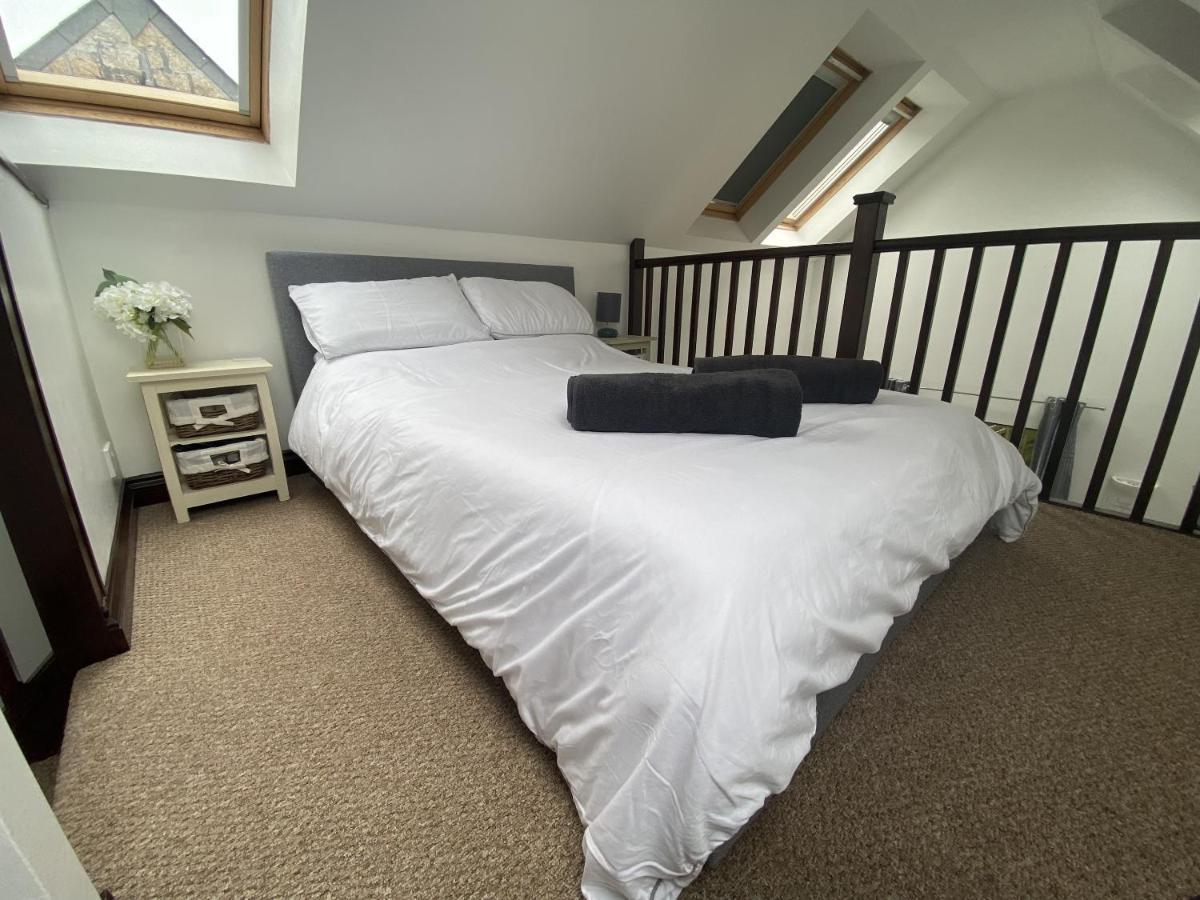 The Stables - Detached Cottage With Private Garden & Hot Tub St Austell Exterior photo